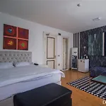 Puhu Hotel