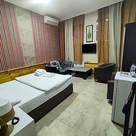 Puhu Hotel