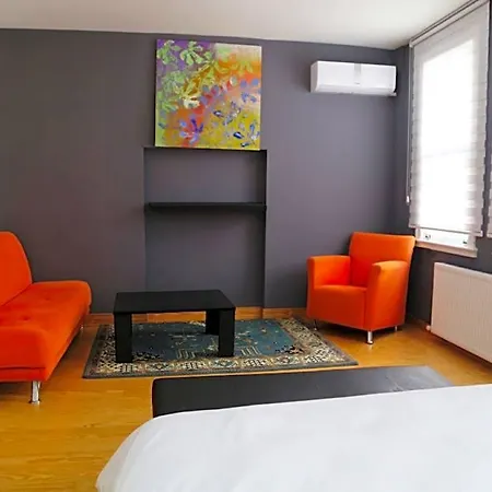 Puhu 3* Istanbul