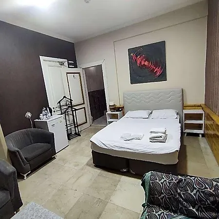 Puhu 3* Istanbul